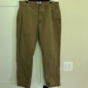 Goodfellow & Co Tan Chinos Classic Fit